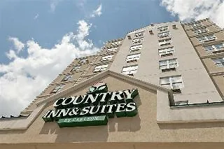 Queens County Inn And Suites New York États-Unis