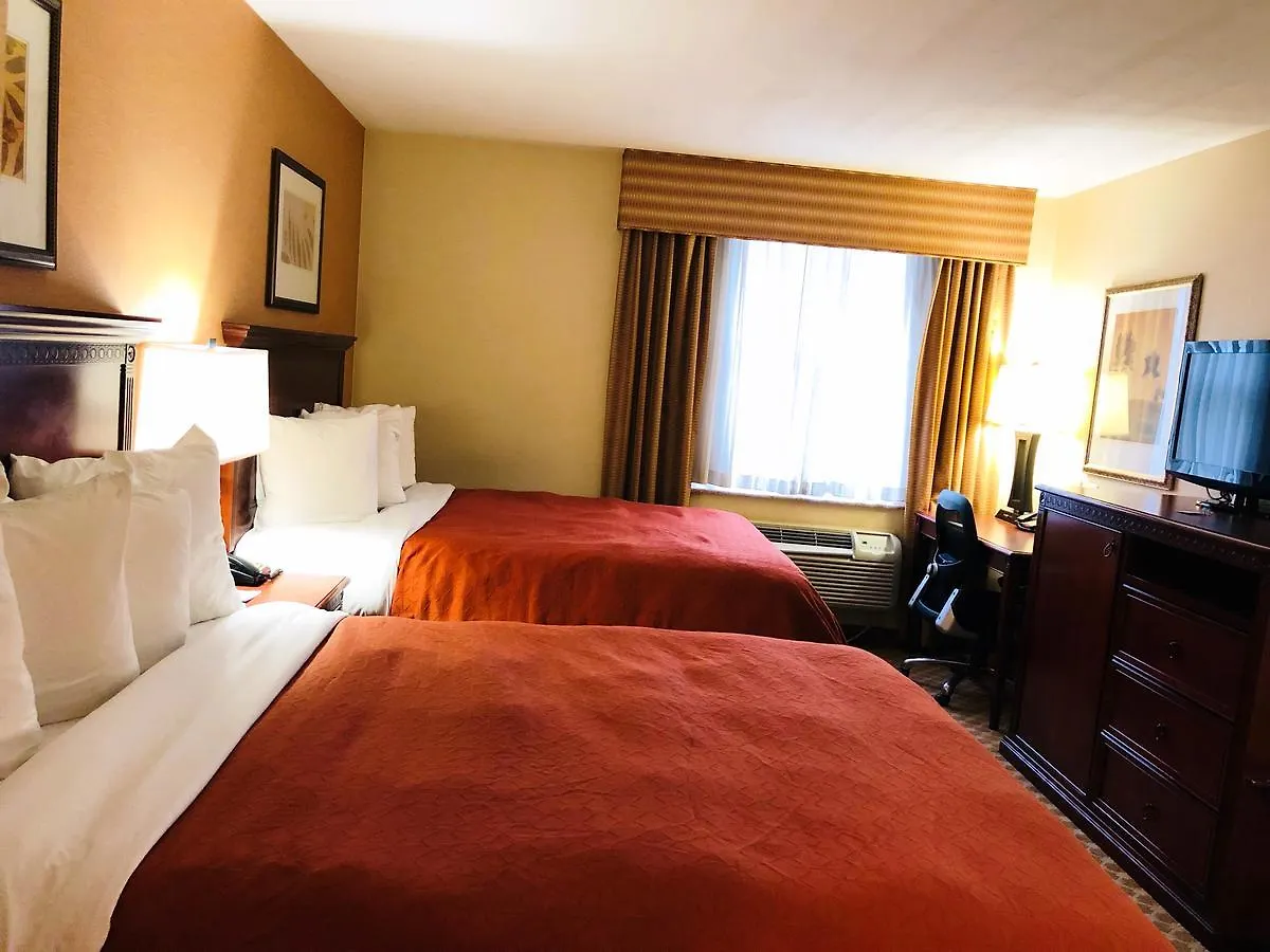 Queens County Inn And Suites New York 3*,  USA