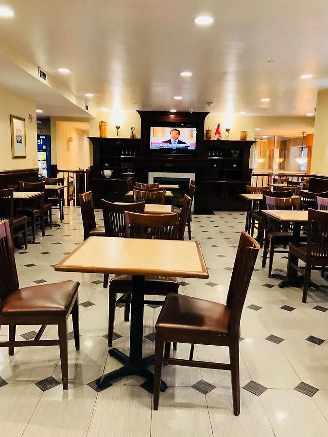 Hotell Queens County Inn And Suites New York